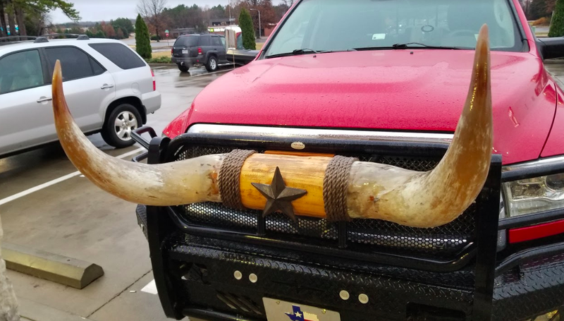 Illustration for article titled This Ram 3500 In A Whataburger Parking Lot Is The Most 'Texas' Truck I've Ever Seen